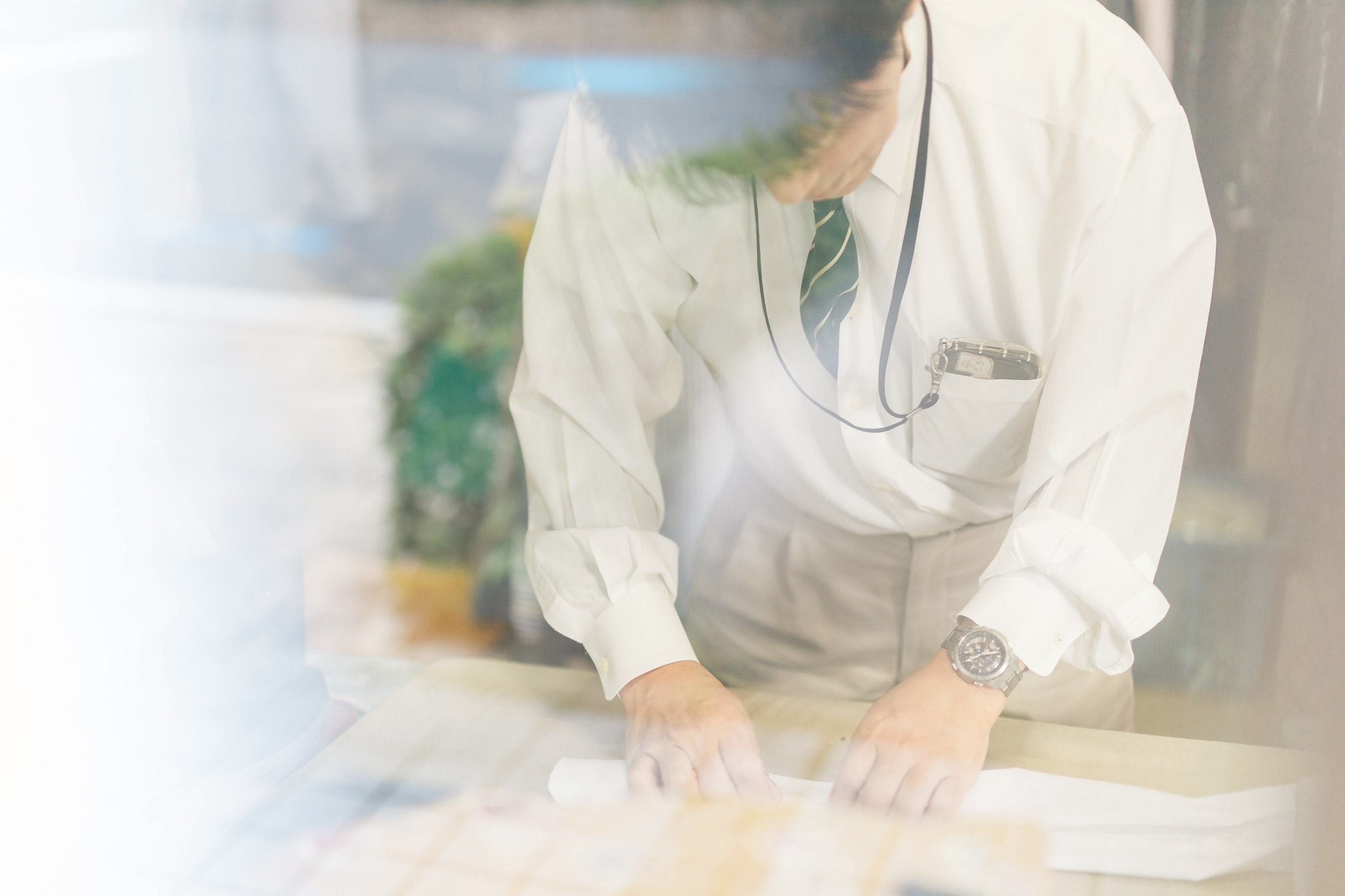 きれいにアイロン掛けされたシャツ